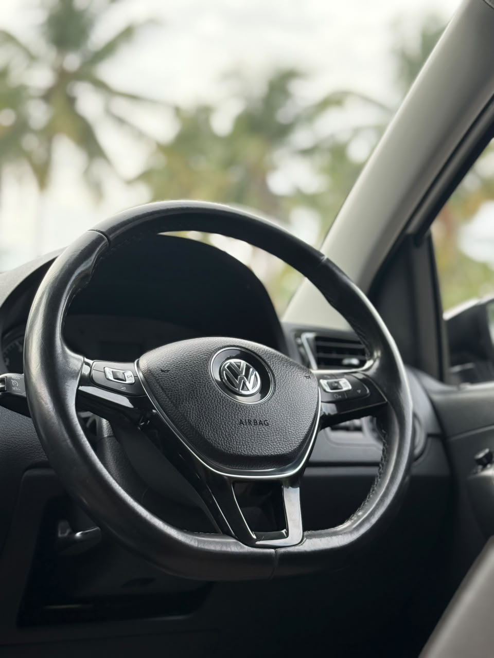 Volkswagen Polo - Image 11
